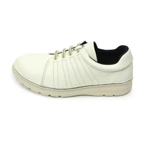 Dash Homme IvoryThe Ultra Light Wide Fit