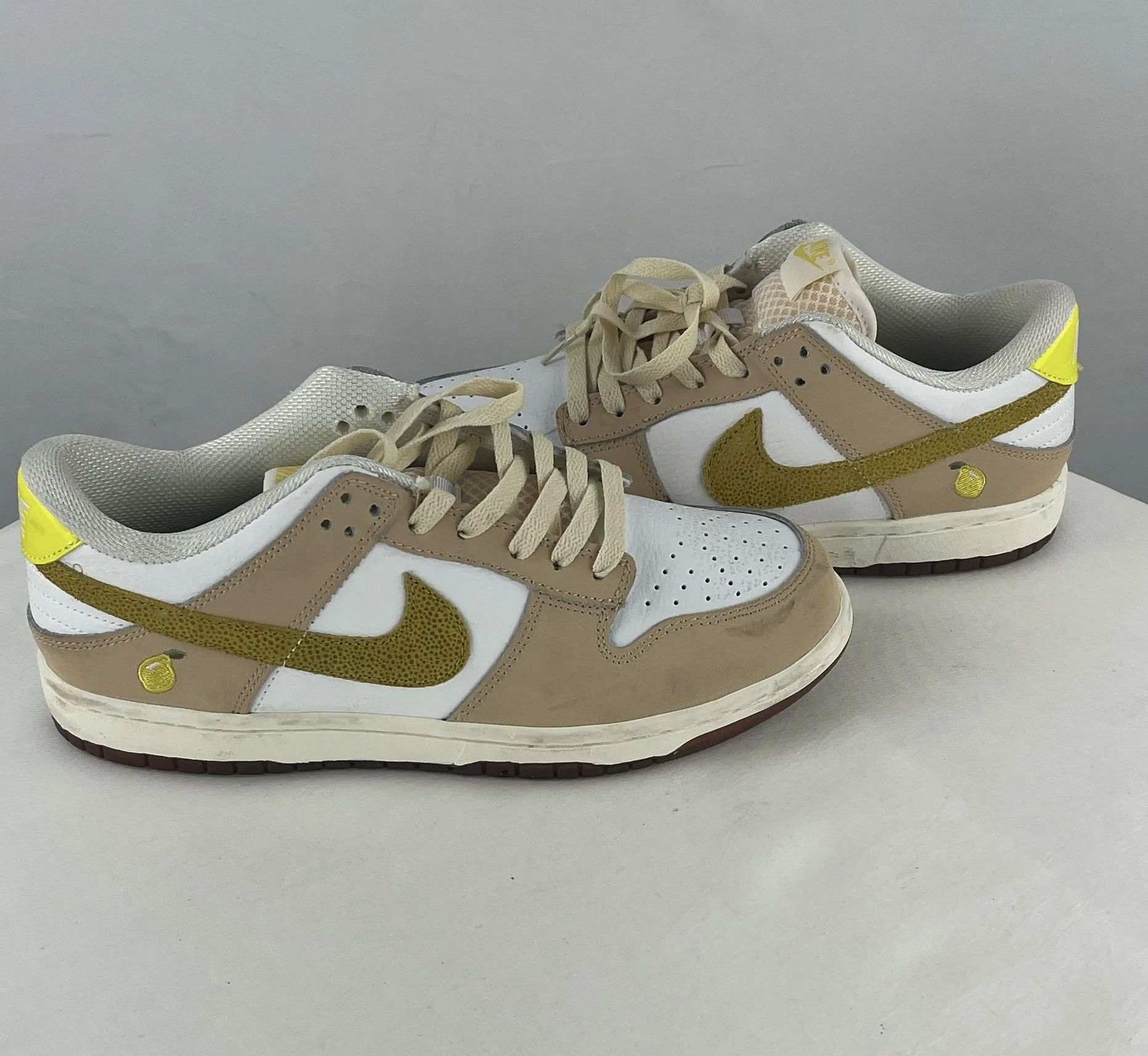 Nike Women's Dunk Low Lemon Drop White/Tan/Yellow Sneakers Size 8